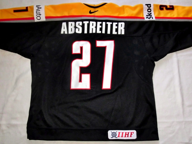2004 Abstreiter black h